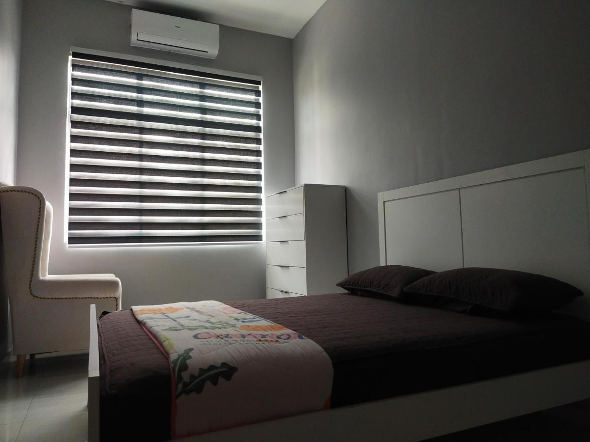 Axaida Homestay Parit Jawa Bakar Parit Luaran gambar