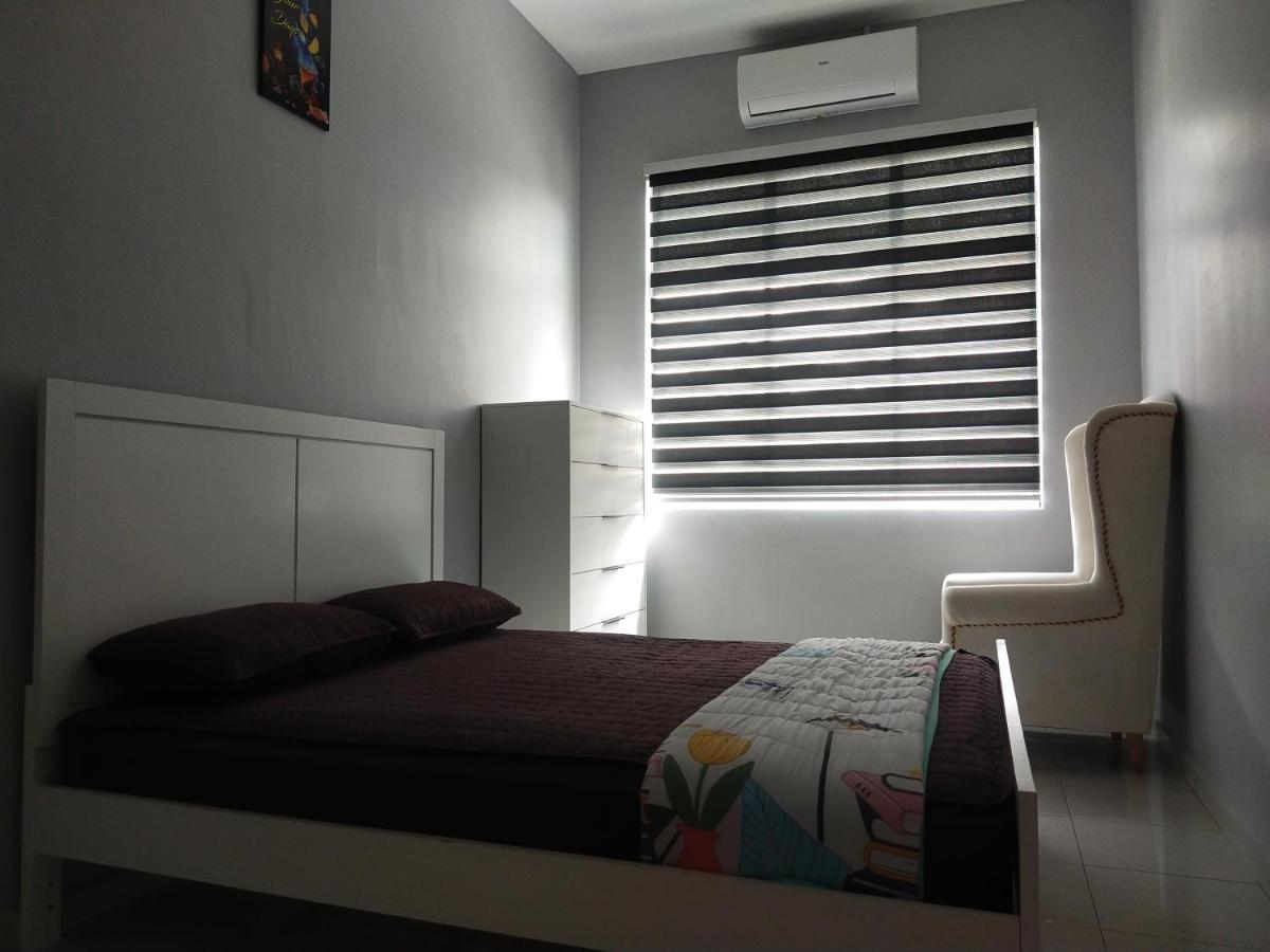 Axaida Homestay Parit Jawa Bakar Parit Luaran gambar